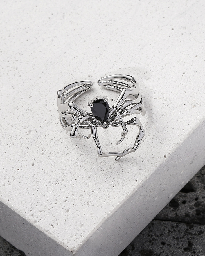 Black Spider Ring