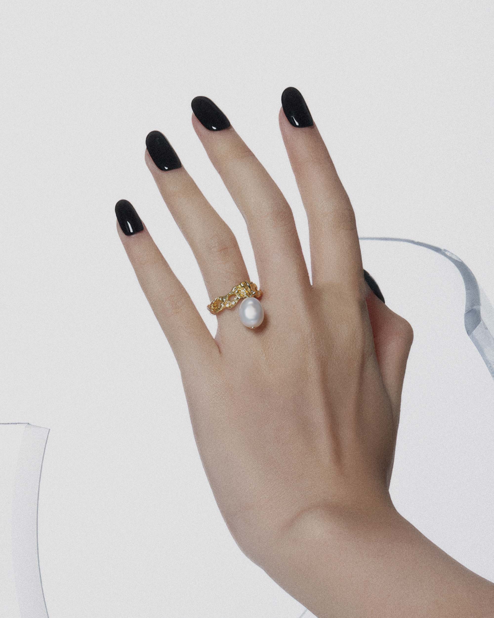 Madge Pearl Charm Ring - Gold