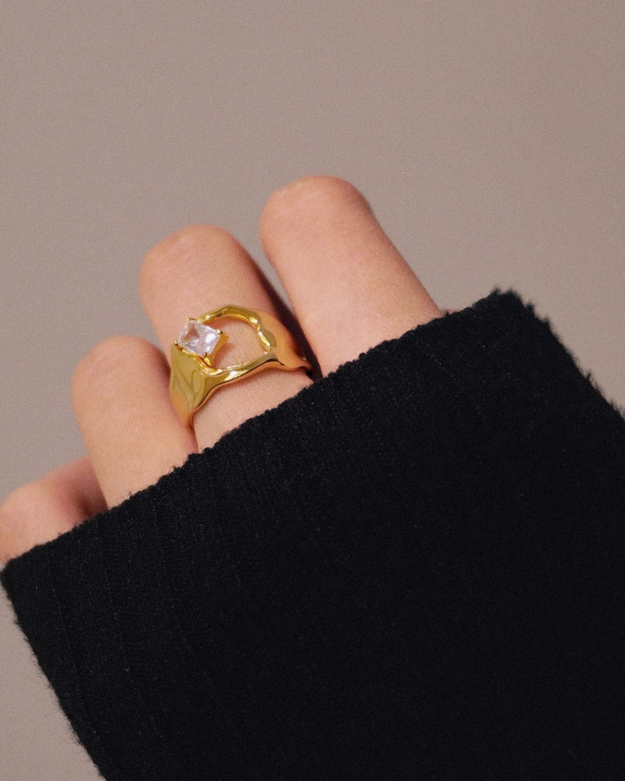 Katia Zirconia Ring - Gold