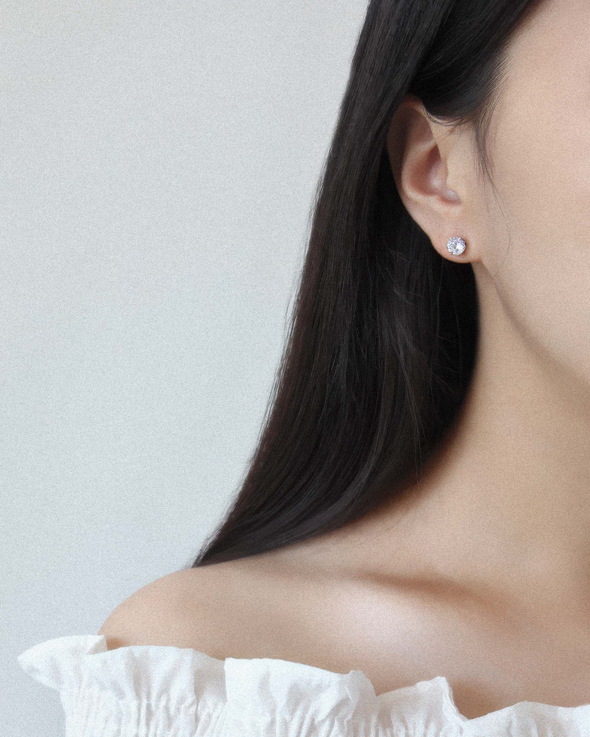 Basic Cubic Zirconia Studs