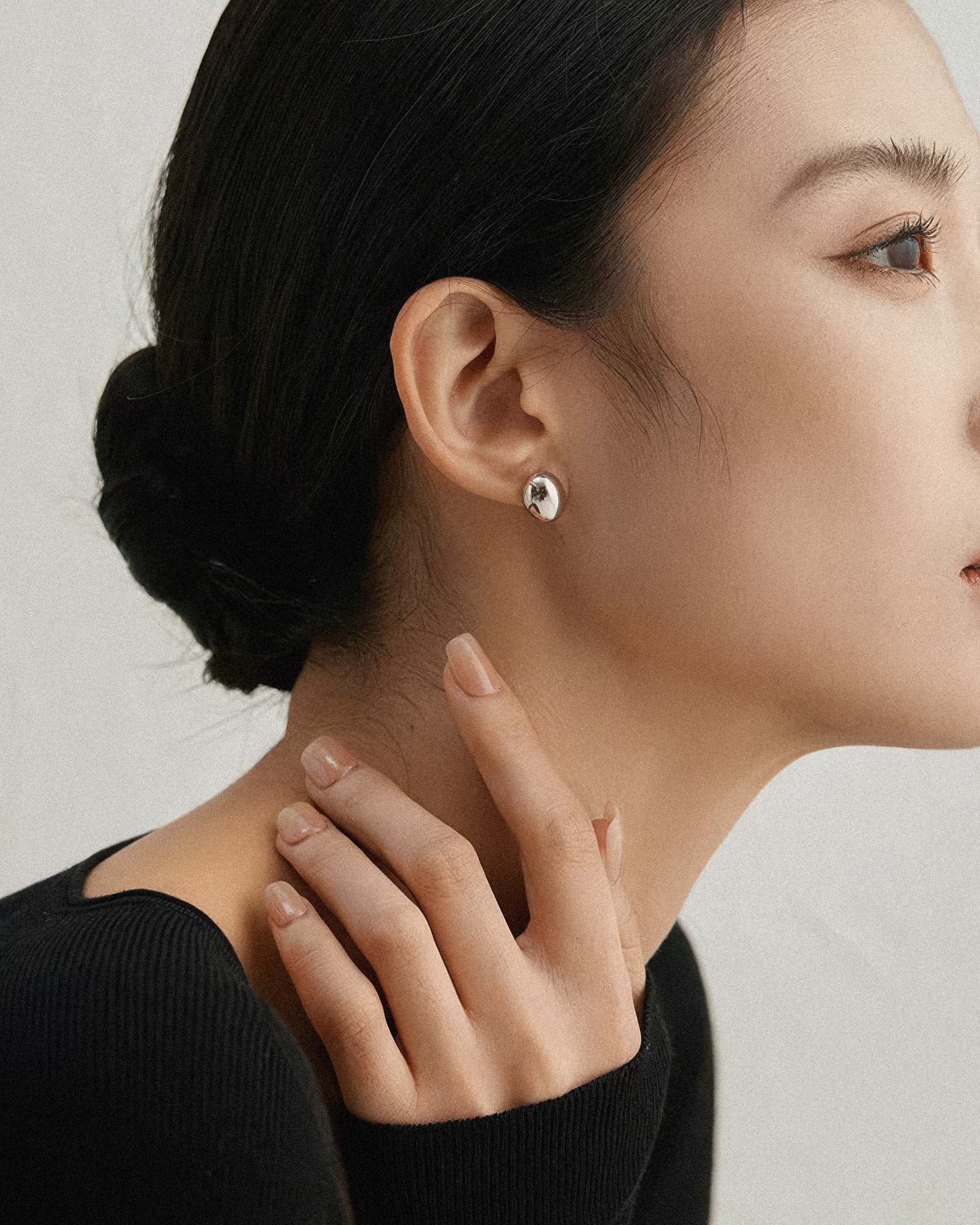 Dome Egg Stud Earrings - Silver
