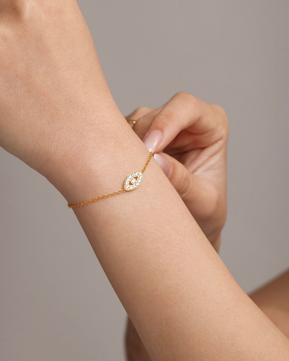 Dainty Pavé Evil Eye Bracelet