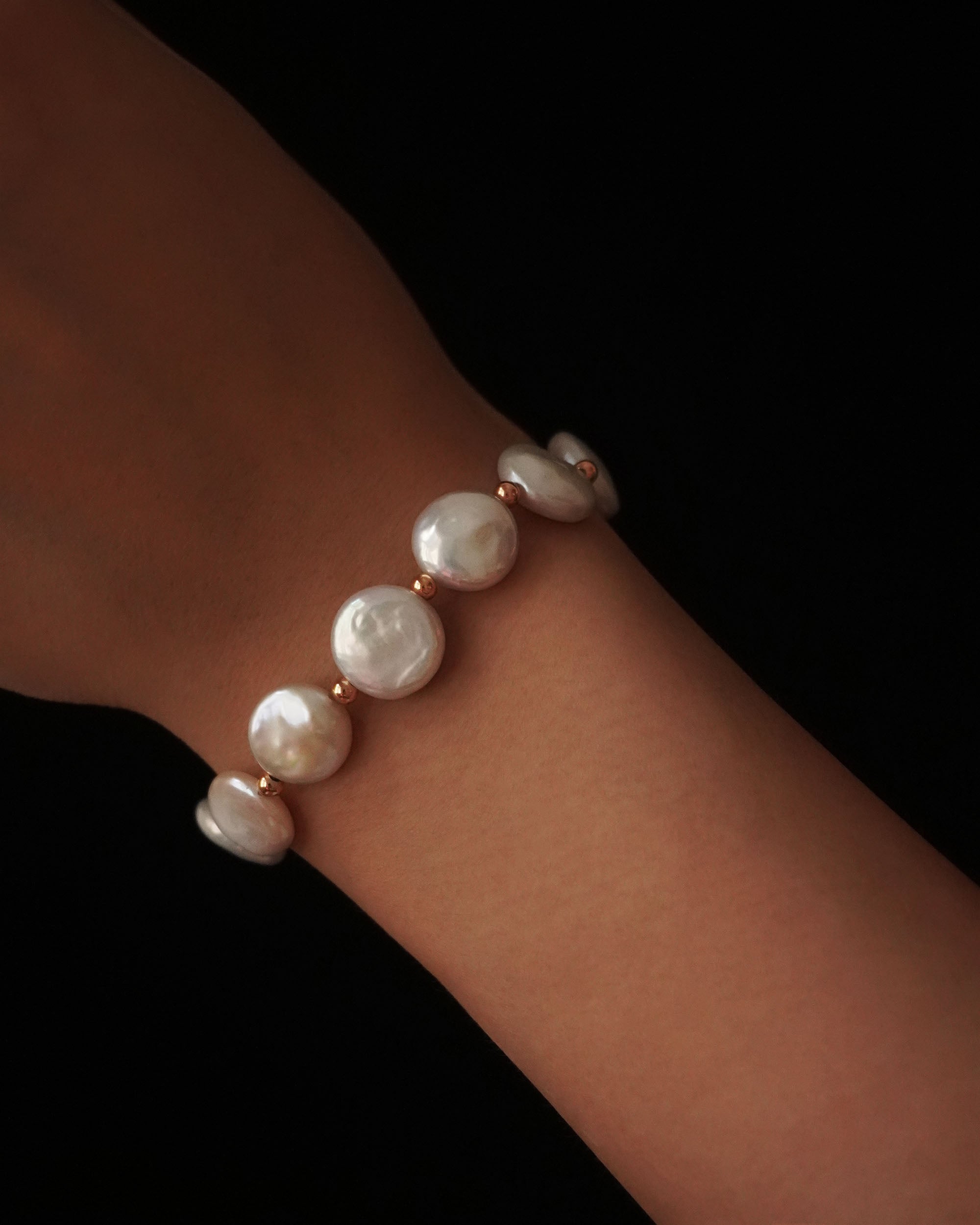 Artemis Coin Pearl Bracelet