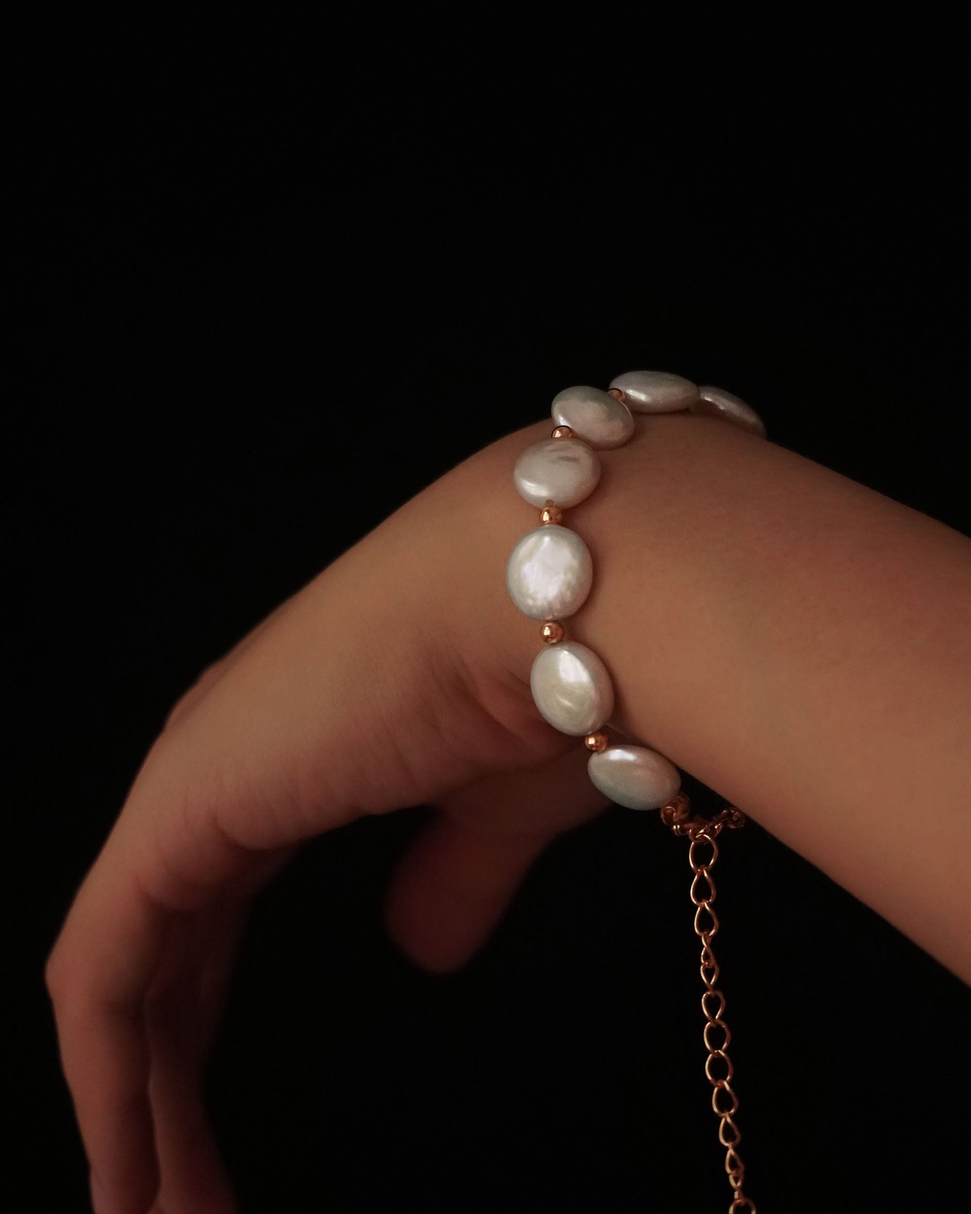 Artemis Coin Pearl Bracelet