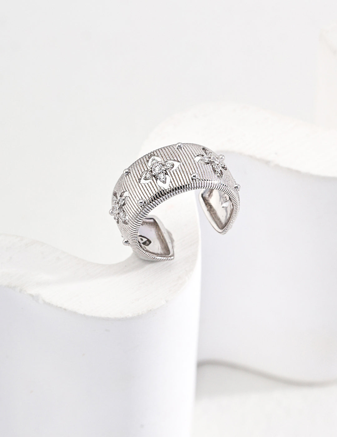 Eclat Rigato Band Ring with CZ - Silver