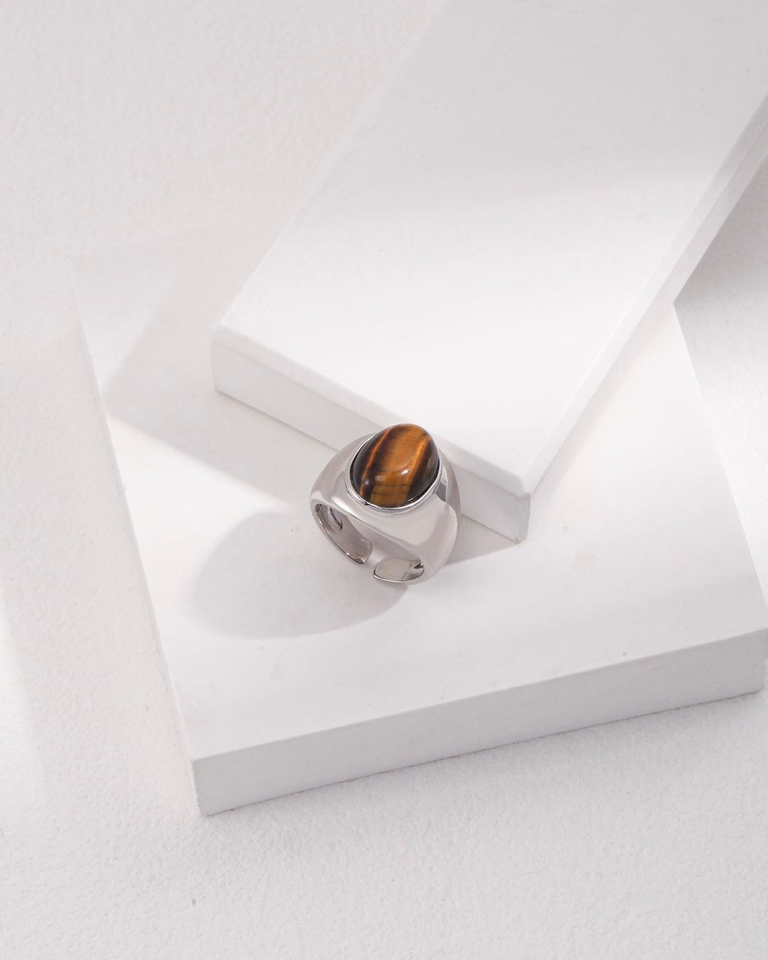 Taika Tiger-eye Signet Ring - Silver