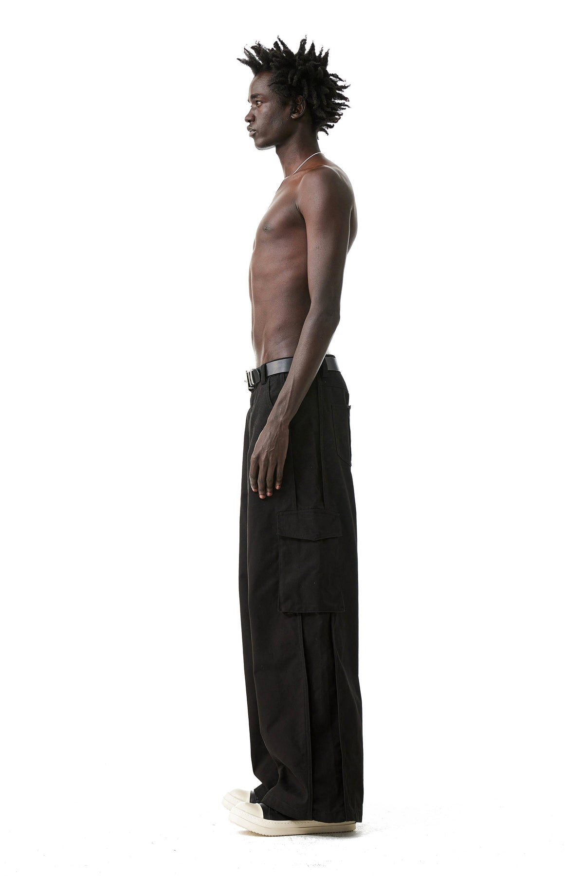 YJ Iron Logo Cargo Pants