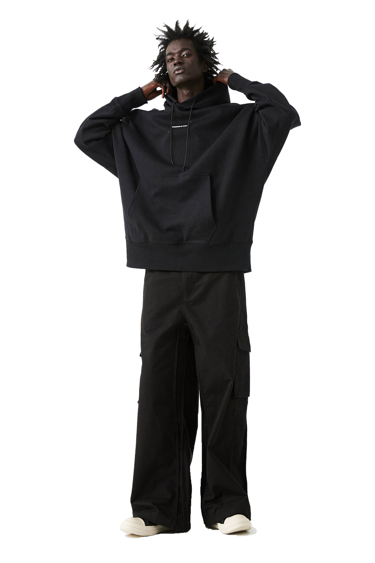 YJ Printed Hoodie In Black