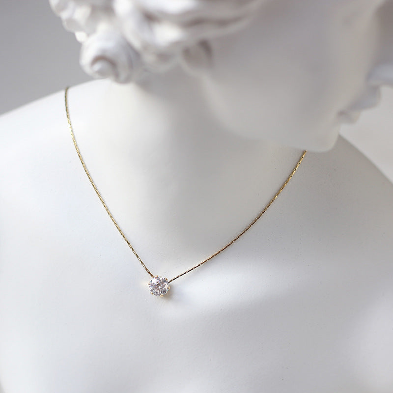 Pola Cubic Necklace