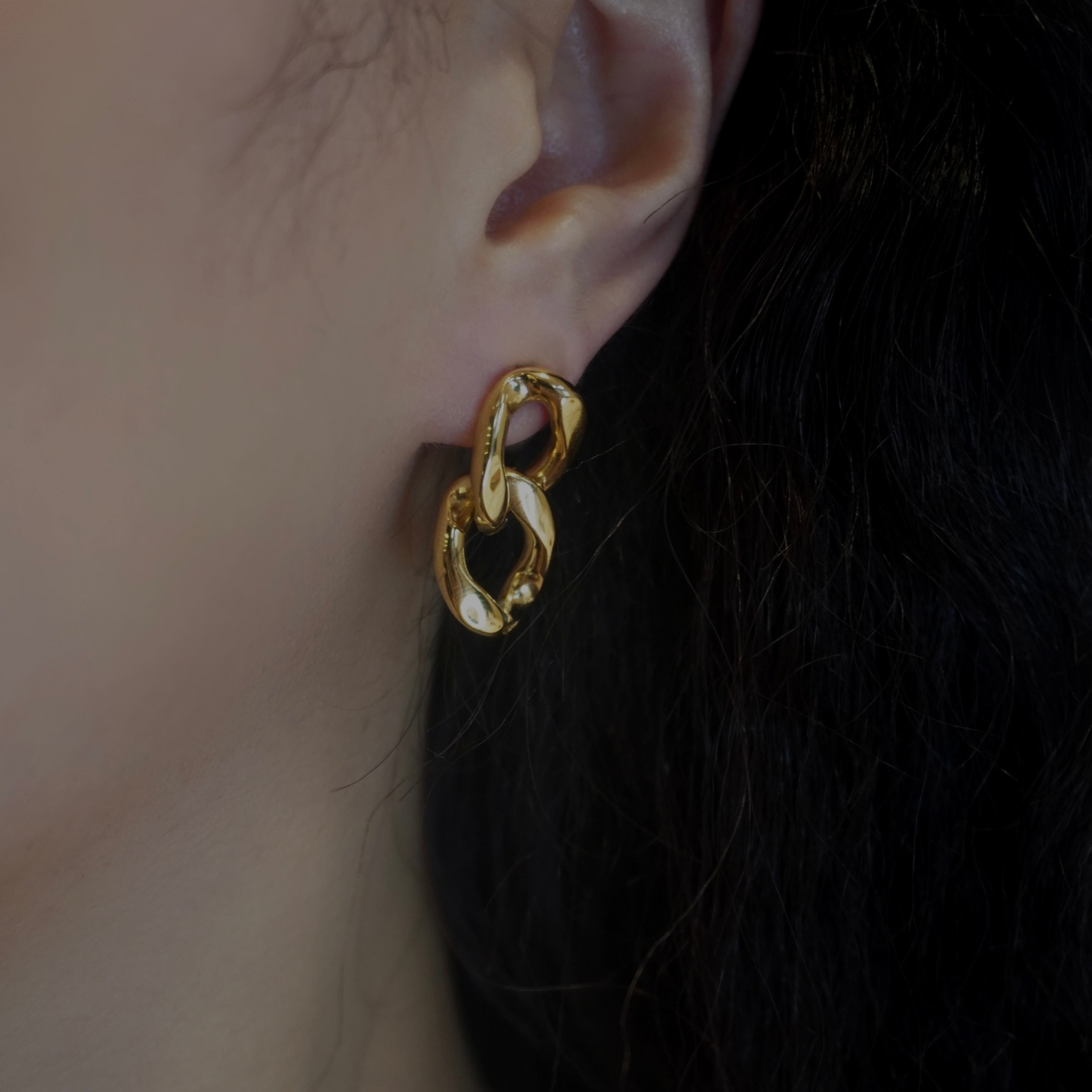 Aina Chain Studs - Gold